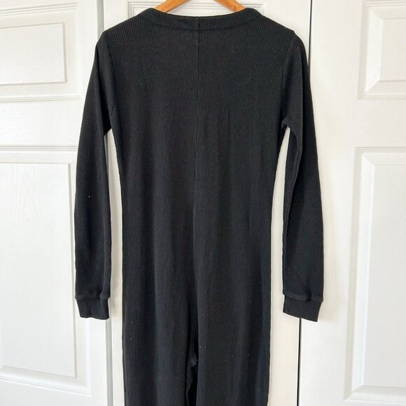Victoria’s Secret Black Thermal Button Front One Piece Jumpsuit Women’s S - Picture 7 of 7